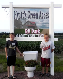 Hyatts Green Acres sign